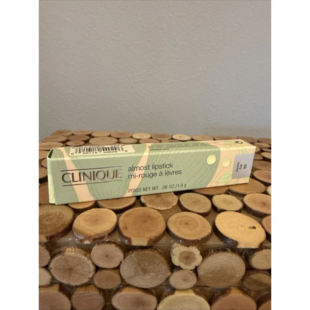 Clinique Almost Lipstick Shy Honey 39 NIB Full Size .06‎ Oz/1.9g HTF